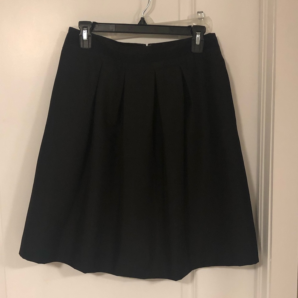 White House Black Market Black Pleated skirt